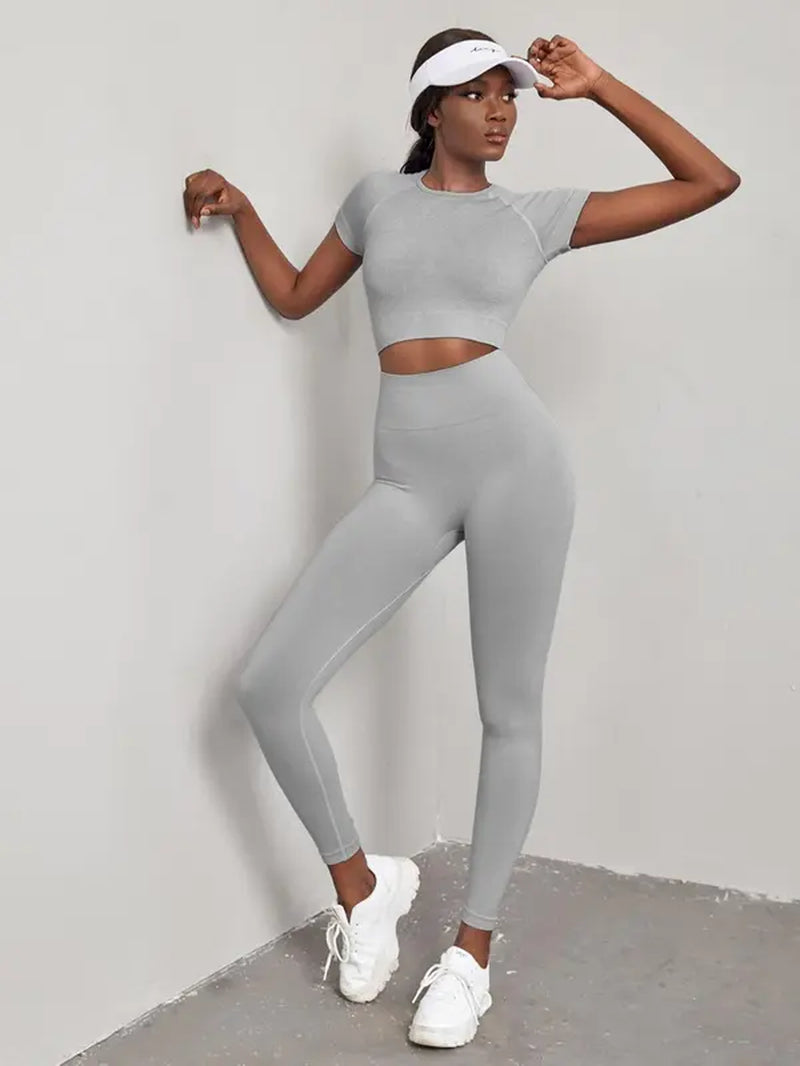 Women'S 2Pcs Solid Raglan Sleeve Crop Tee & High Waist Leggings Tracksuit Set for Spring, Sporty Crew Neck Short Sleeve T-Shirt & Butt Lift Skinny Pants Two-Piece Outfits for Gym Workout, Ladies Summer Clothes, Womenswear
